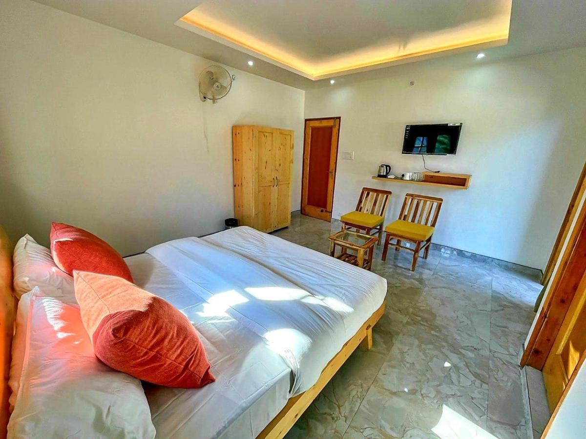 Hotel The Wild Yak Mandi Exterior foto